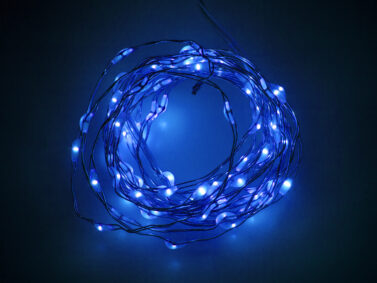 Superflex 3m 90 Blue LED Strand with 3xAA Battery Box