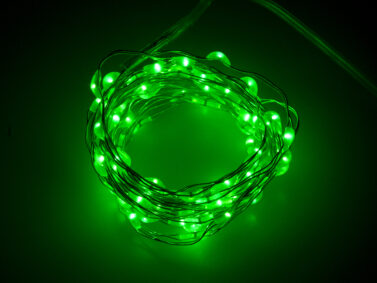 Superflex 3m 90 Green LED Strand with 3xAA Battery Box
