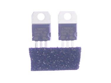 L7805CV Linear Voltage Regulator, 2pk