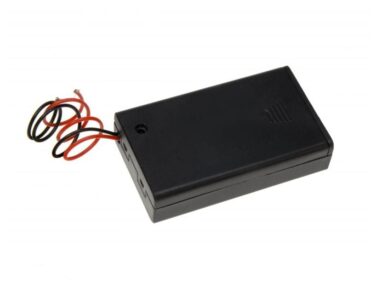 3 x AAA Battery Holder with Cover and Switch