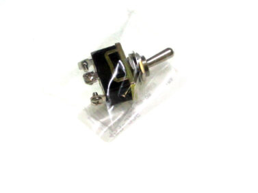 Toggle Switch SPDT 15A/125V, On-On, Screw