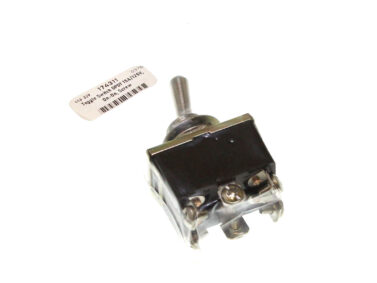Toggle Switch DPDT 15A/125V, On-On, Screw