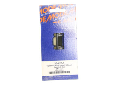 RIGHT ANGLE 9 PIN FEMALE D-SUB