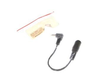 Plug Adapter 2.1 x 5.5mm Jack - 1.7 x 4.7mm Plug 90deg.