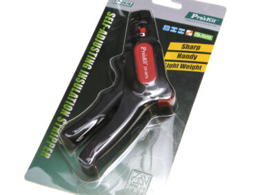 Insulation stripper