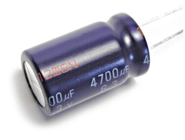 4700&micro;F Electrolytic Capacitor