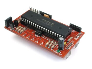 Solarbotics Sumovore PIC Brainboard V2.0